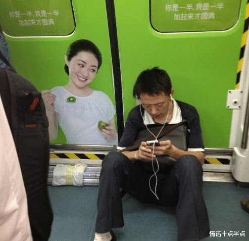 |八月十五单位午餐免费，食堂：可算逮到不要钱的饭，真是往死里吃