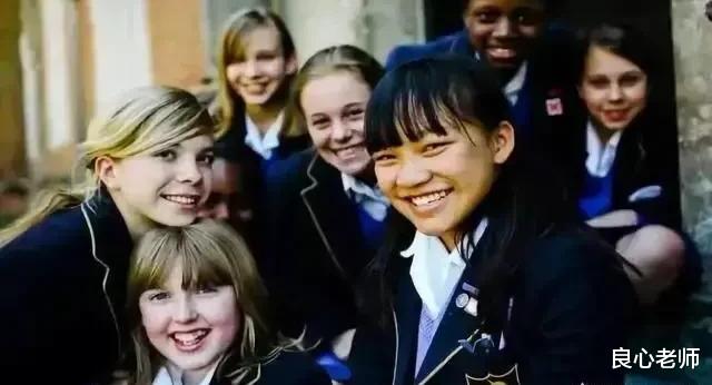 小留学生@英国疫情严重，小留学生处境艰难，政府应该包机接孩子们回国吗？