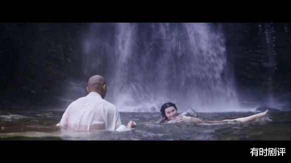 「青蛇」《青蛇》幕后：赵文卓险丧命，主创揭秘张曼玉抱着的蛇尾是谁的