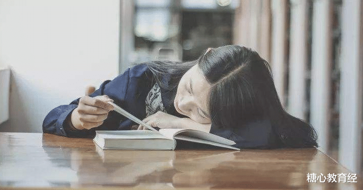 |高中生请注意，请不要再假装努力，因为高考成绩不会陪你演戏