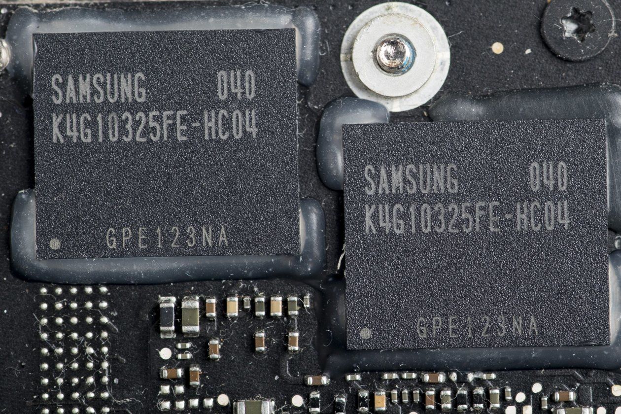 5G|损失20亿美元！供应商无奈断供，华为猝不及防，连锁反应竟如此快