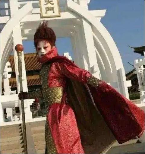 修庆@《欢天喜地七仙女》中的阴蚀王还记得吧?搭档鞠婧祎,帅出新高度