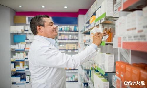 互联网医疗|电商“冲击”下，实体店“遇冷”，但是这两个店铺却照常开