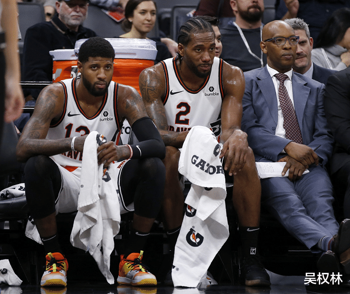 湖人队|三节打卡！小卡16中12砍29分，主动放弃30+纪录，只为休息战詹皇