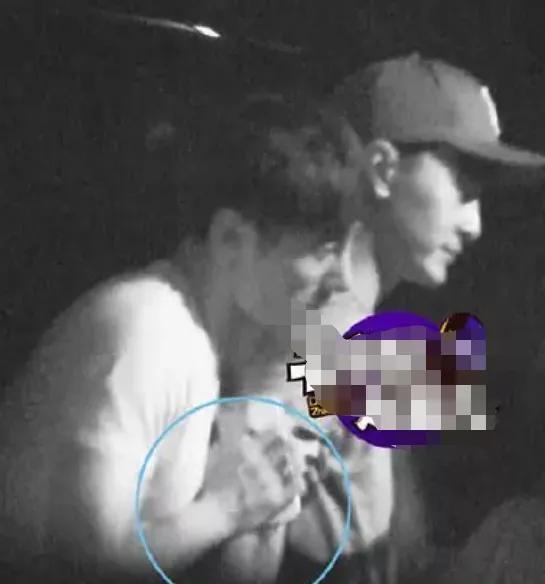 「白冰」白冰自曝离婚!前夫现状暗淡:无戏可拍沉迷健身,专注做网红