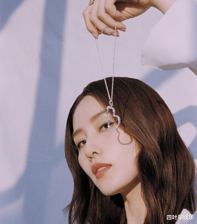 刘诗诗|刘诗诗暖阳诗意大片出炉,优雅知性女神范十足,气质太可了