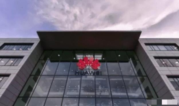 华为：华为携8000亿撤离美国，还有更过分的？特朗普急上了头