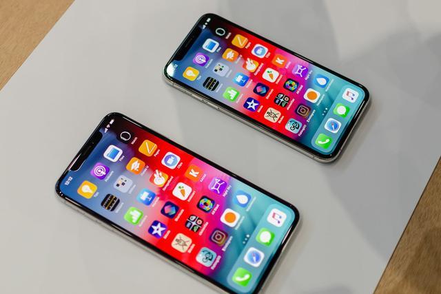 【iphone xs】顶级iPhone开始清仓，价格跳水4200元，大屏双摄+双卡双待