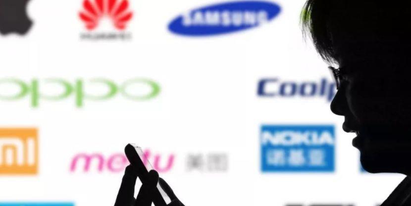 小米科技：华为小米谁更喜欢“偷工减料”？揭秘手机厂商不会告诉你的那些事