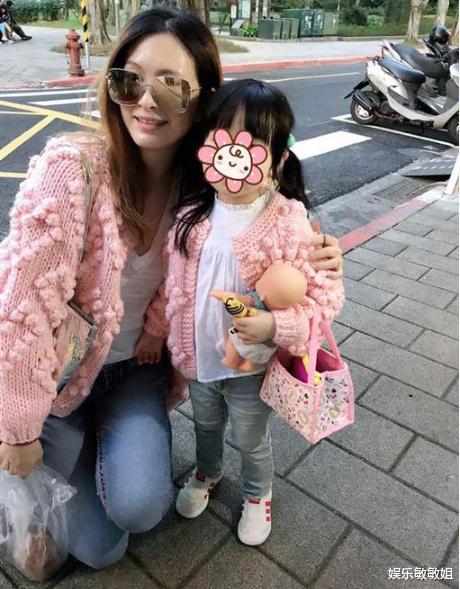 「刘真」44岁刘真抢救44天病逝，生前最后愿望祝福4岁女儿：望你健康长大