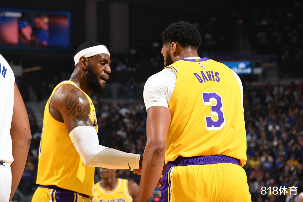 周深|詹皇哈登东契奇3选1? 丁威迪: 裁哈登, 交易077, 留詹皇