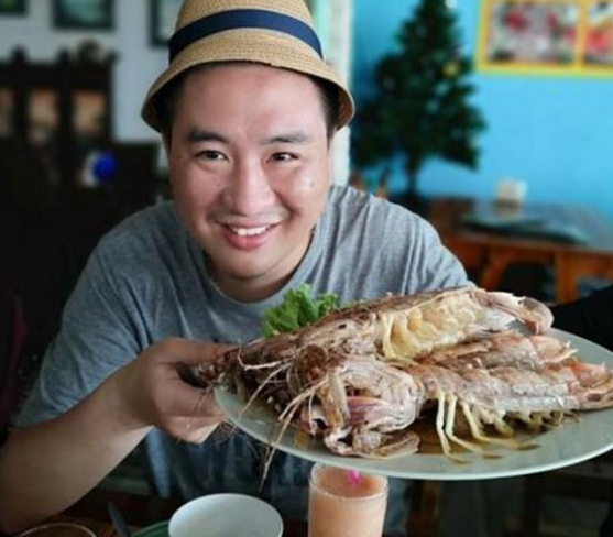 皮皮虾|去泰国吃“皮皮虾”，一只比胳膊粗，点了8只，结账时却一脸懵！