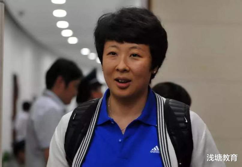 [冯坤]从对冯坤的培养，看郎平、陈忠和、胡进三位教练的眼光和水平