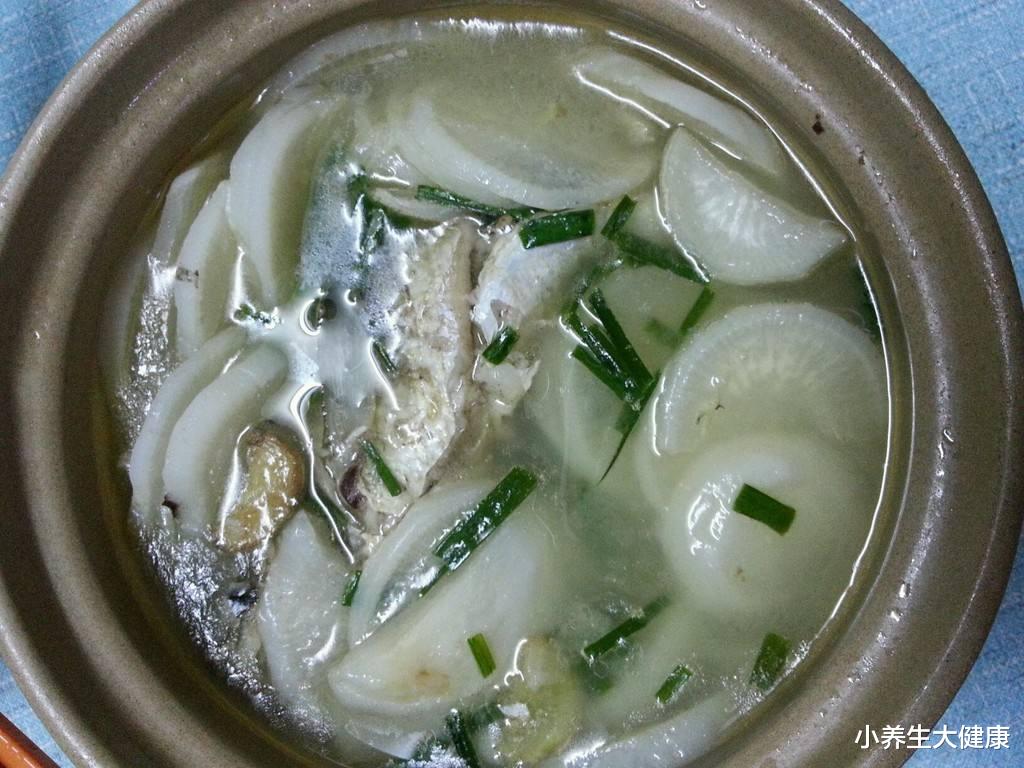 瑶柱|冬天的时候消除痰湿，春天减肥就事半功倍，瑶柱萝卜汤喝起来