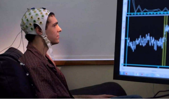 |脑机接口实验？马斯克：在未来，人机共存或将不是梦！