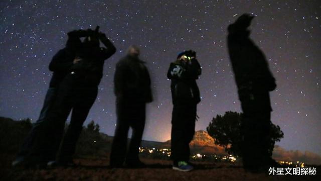 UFO|新冠疫情在美国大流行，一岛屿上发生大量UFO目击报告