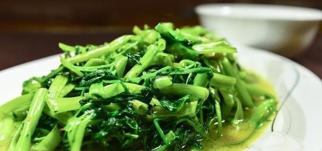 西红柿|这菜季节性太强，钙是西红柿的12倍，才1块钱一斤，别错过了