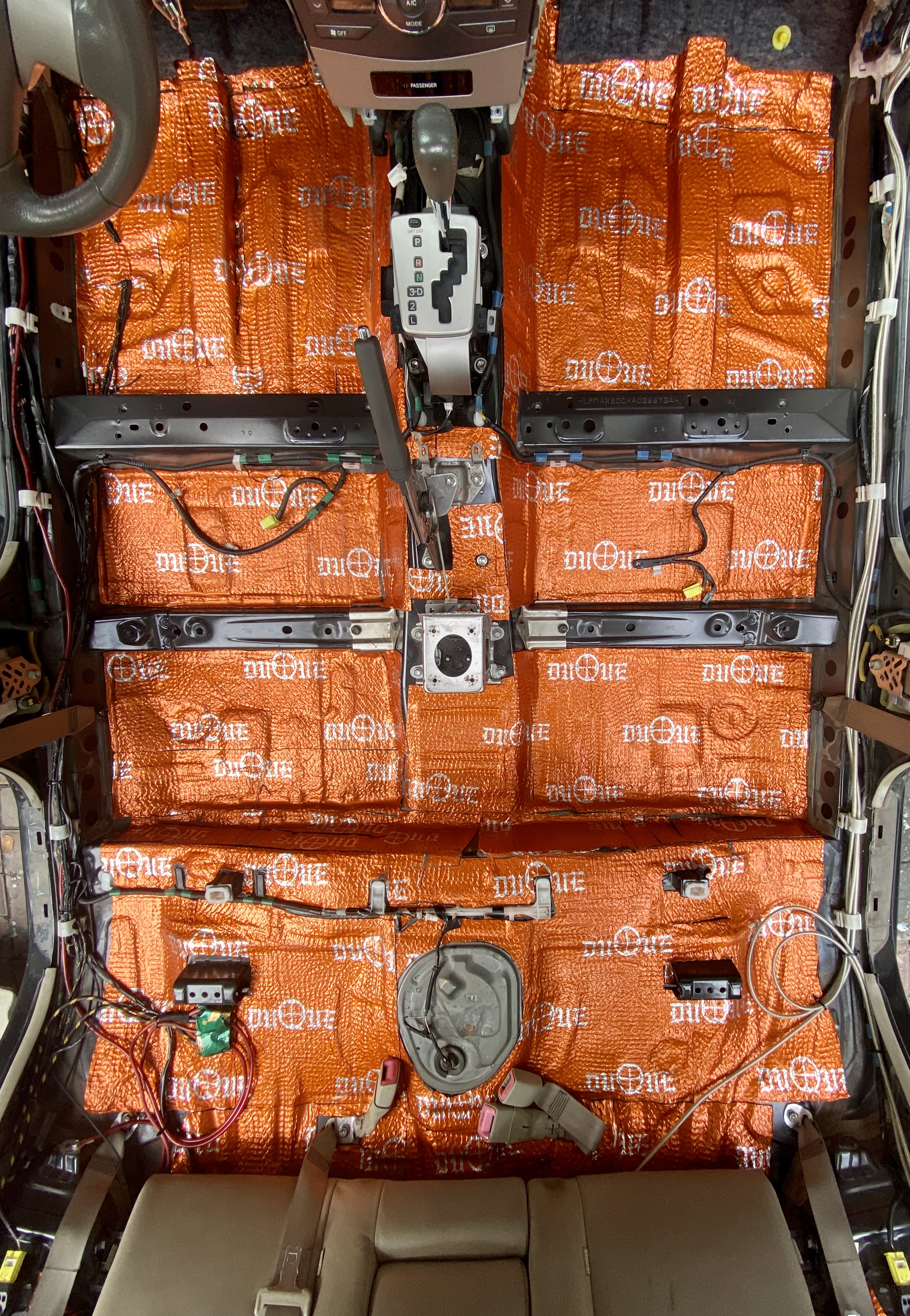 丰田卡罗拉|解决丰田卡罗拉风噪路噪,全车隔音搭配DVD机方案