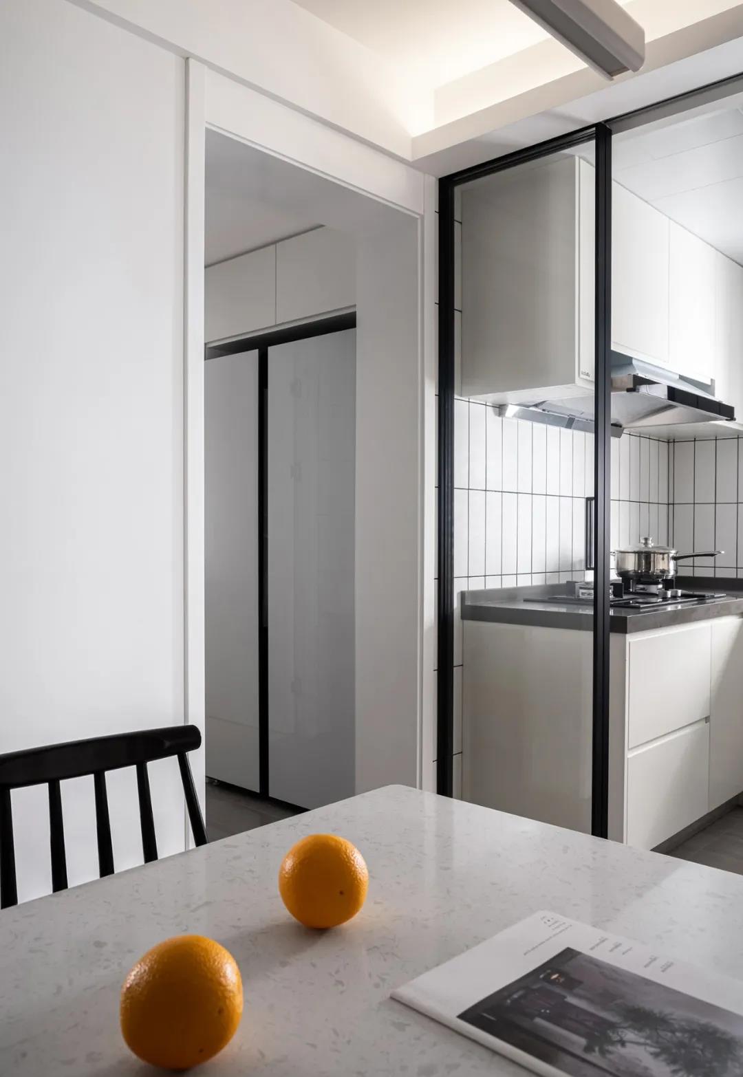 |为俩娃上学买下75㎡破旧老房，改造完一家四口舒服入住，超有品质