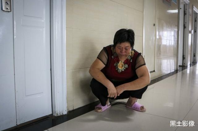 黑土影像|农村奶奶一个粗心孙女烫成“木乃伊”，吓得痛哭：怎么跟媳妇交代？