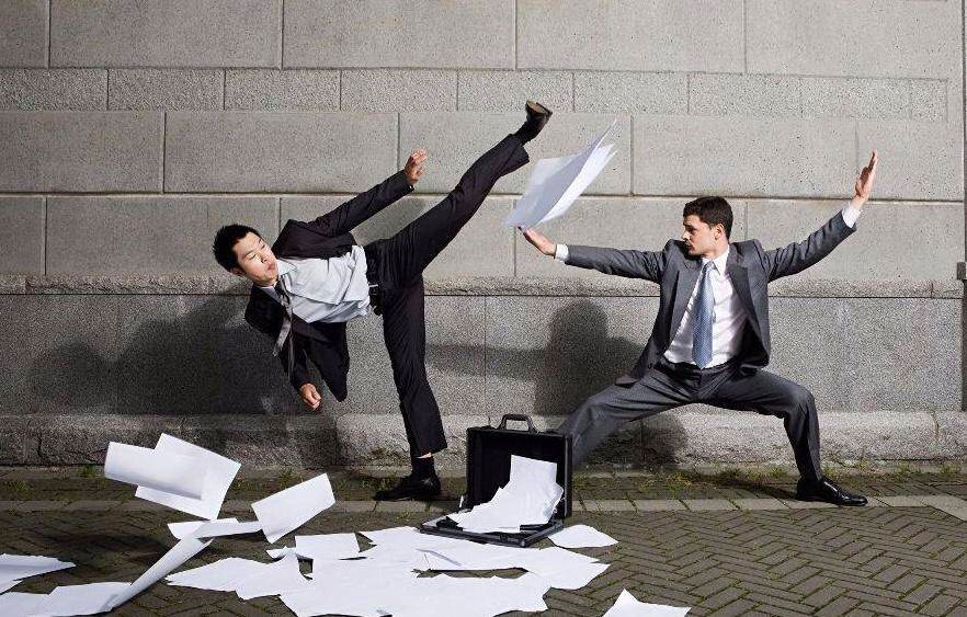 「国企」国企上班，有想辞职做生意的吗？其实，想当老板不一定要辞职