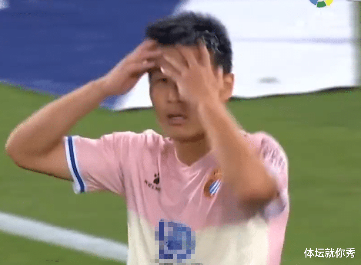 【武磊】奇葩！最后1分钟，武磊错失空门，谁注意他随后的举动，太诡异了