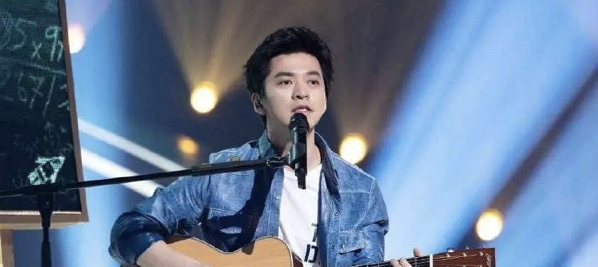 春晚|《中国好声音》暴露了李健的人品，从这些小细节可以看出