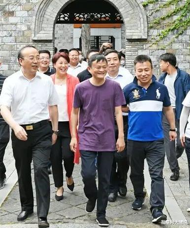 马云|马云5个月里奔走至少18个城市，国庆前已走遍大半个中国