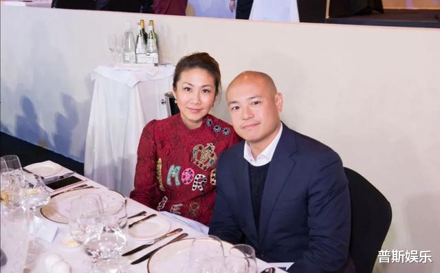 许晋亨|弟弟娶李嘉欣坐拥百亿,姐姐一生平凡不为人知,许晋亨姐弟不同命