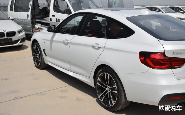 新车|人生第一辆车怎么选，莫过于省油大空间，不妨看看这三款