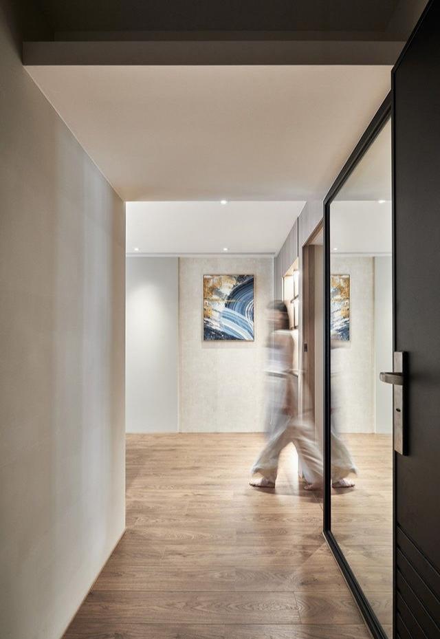 |玄关装修设计!有「它」一进门就亮眼