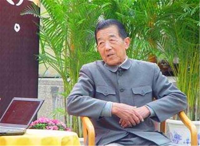 晓君侃史|“鼠王”邱满囤曾一次灭鼠35万只，共计80吨，为何遭专家批评？