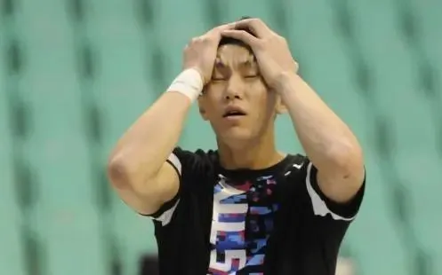 赵继伟|两年啊!NBA跪求的中国第一控卫终于爆发!他真被郭艾伦耽误了