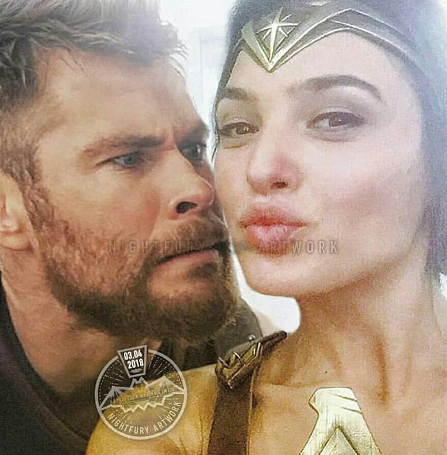 「超级英雄」那些走错片场的DC超级英雄们，锤哥与神奇女侠靠得太近了