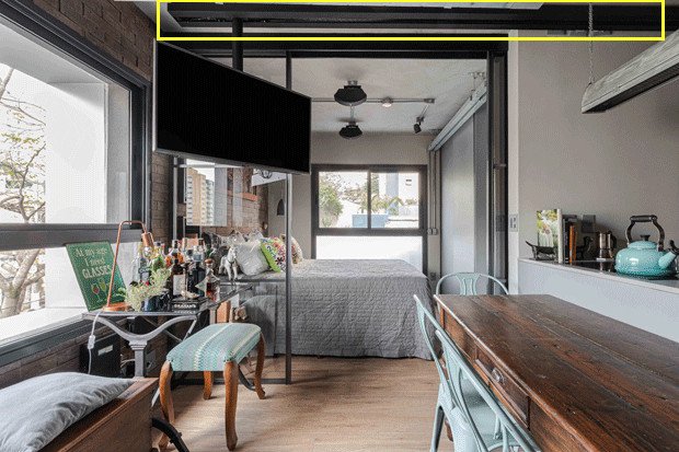 |如今电视流行这样装,一根滑轨杆吊在墙顶任意移动,不占1㎡空间