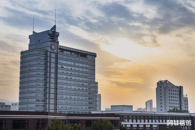 国企:这6所高校专业有特色实力强,最受国企青睐,国企签约率高达85%