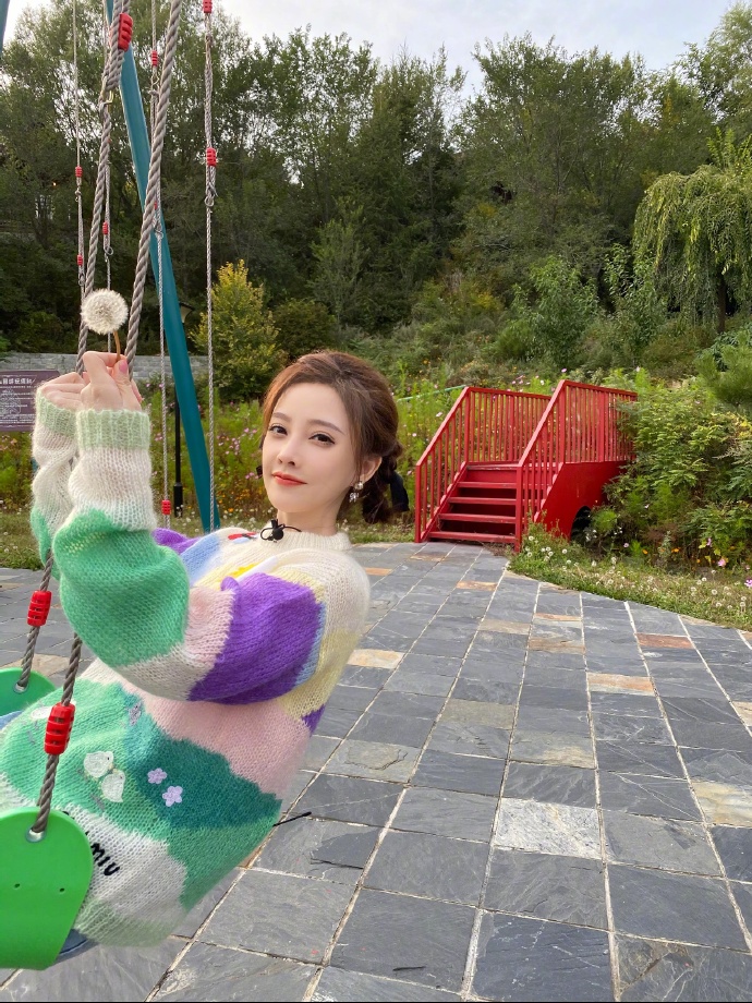 五条人|高产女王冯提莫再次发新歌，浓浓的中国风，满是中国情怀！