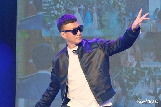 [姐姐]披荆斩棘的哥哥也来了，你能想象30个中年男人又蹦又跳吗？