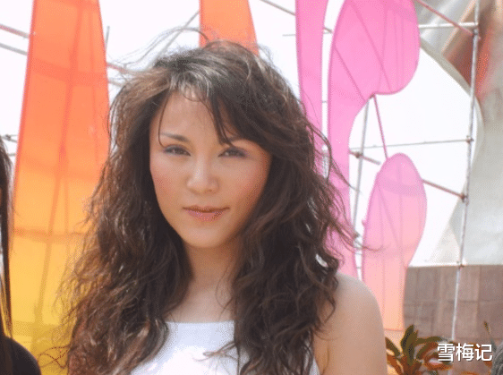 春晚|她曾连续上春晚7次火遍全国，却因贪财被封杀，今为生计四处卖唱为生