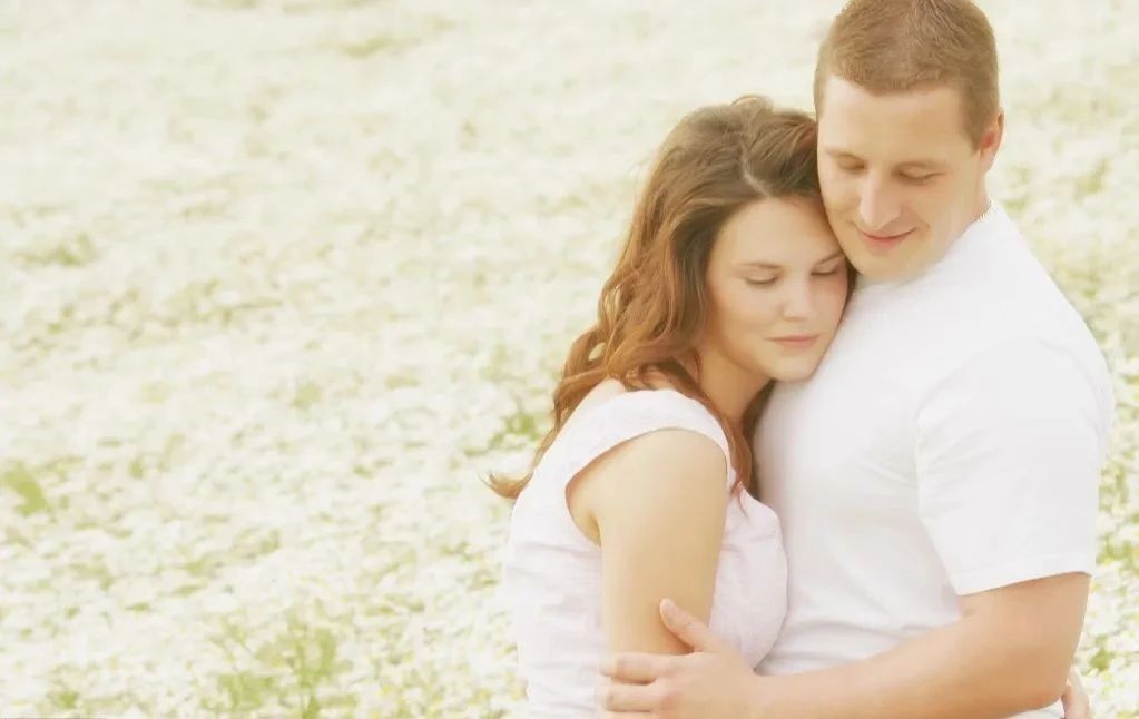 摩羯座@今日起，感情转变，旧爱转身，牵手旧人，愿你与今生相守