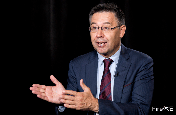 巴塞罗那|巴萨成足坛笑柄！在放走26岁铁卫后，相当于卖掉了皮克接班人