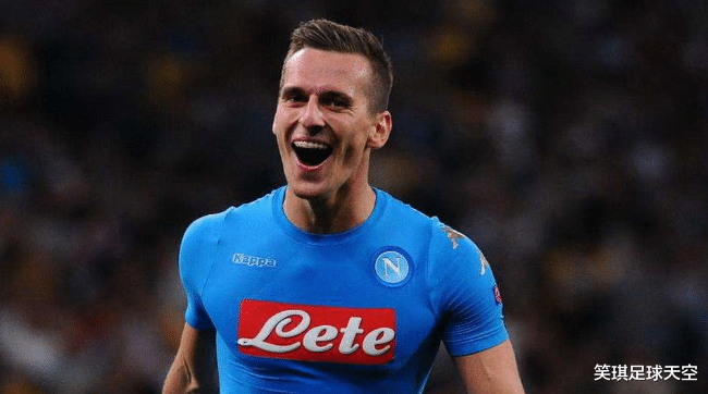 [那不勒斯]各取所需！尤文与那不勒斯1换1，斑马送出中场大将，迎来高中锋加盟