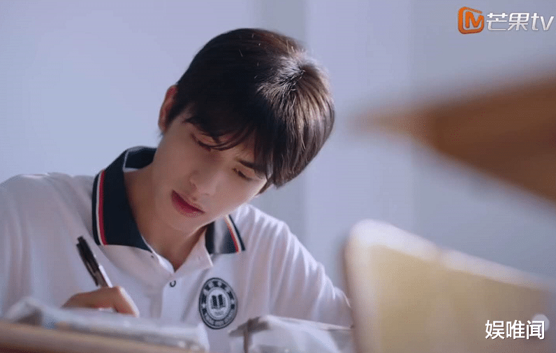 张新成|《以家人之名》播出六集后，我已经被“特别出演”的张新成圈粉了