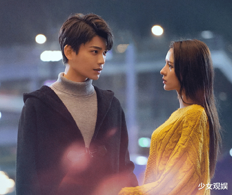 『韫色过浓』《韫色过浓》集数已更新，开播9天播放就超3.6亿，刷看4集不想停