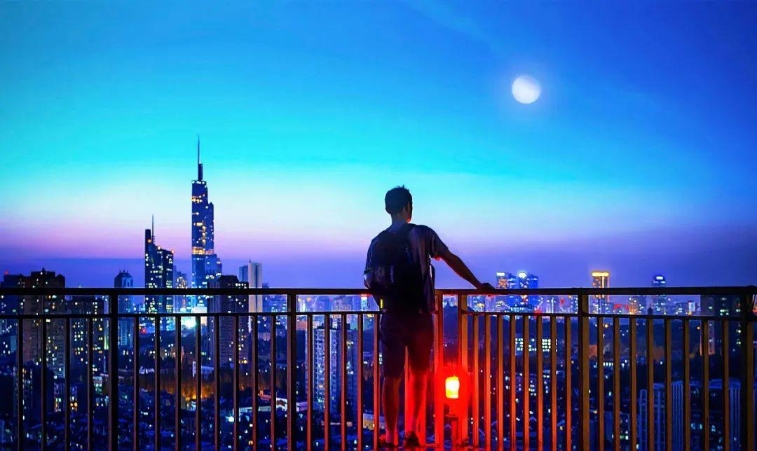 郭宇@字节跳动28岁程序员退休：我只想做一个自由的“废物”