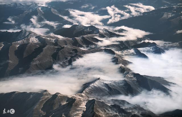 「生肖」4月底走横财运，万事顺遂，财运飙涨，定腰缠万贯，享富贵3生肖