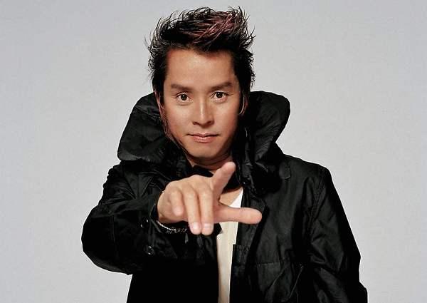 谭咏麟|张国荣与谭咏麟各自拿出3首经典的歌曲来对比，你猜谁会胜出