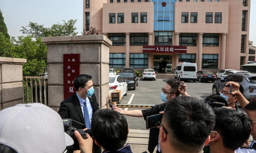 江歌|正义会迟到，但永远不会缺席，那个害死闺蜜的刘鑫报应要来了