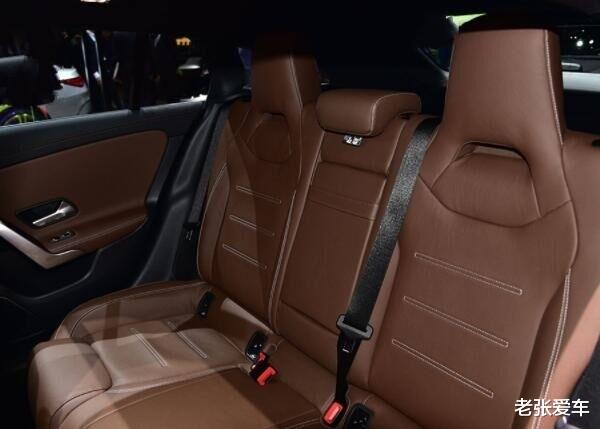 奔驰cla级|买啥迈腾，这车跌到20.08万，配无框车门油耗6.7，开出去有面子