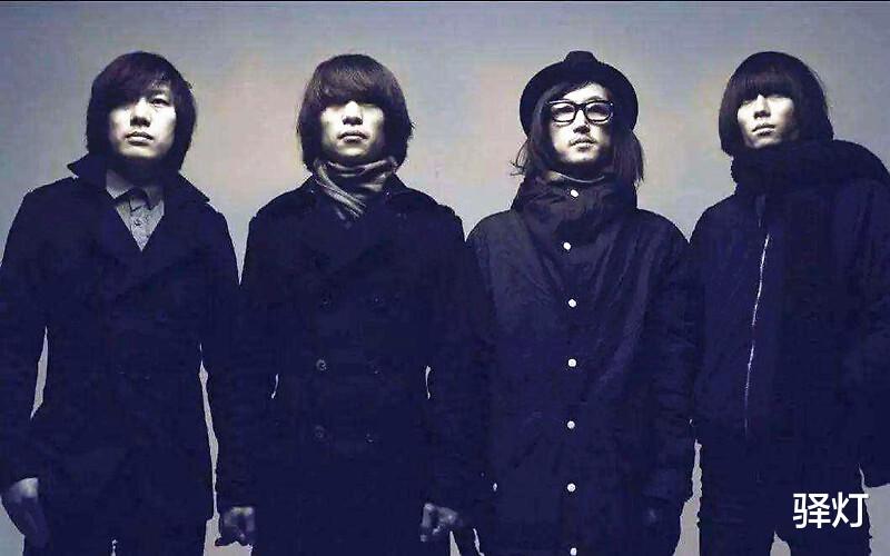 流量明星▲相信未来第三场，华语乐队鼻祖站台，偶像流量明星也不少